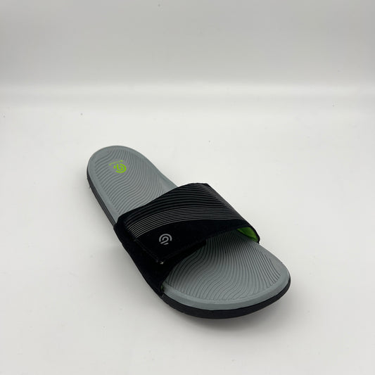Men's C9 athletic slides featuring a gray textured sole and black patterned bandage strap.