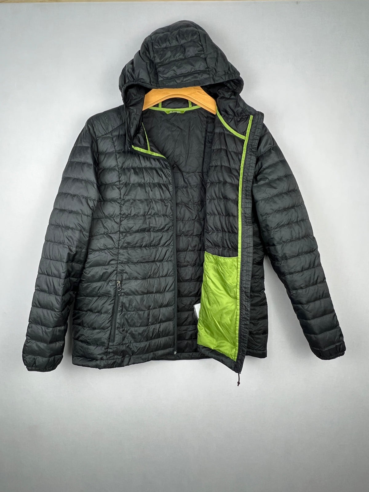 Kathmandu Down Hooded Puffer Jacket – Black