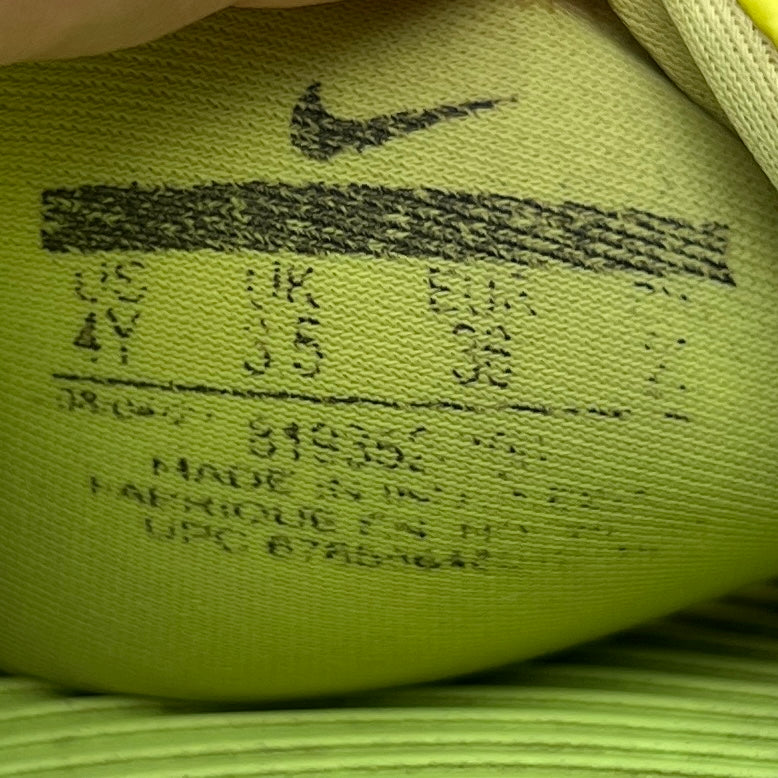 Nike Kawa Men's Slides in Volt Yellow