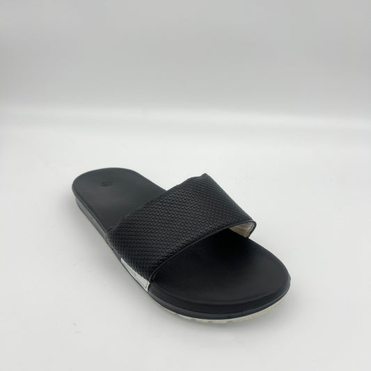 Decathlon surf sandals