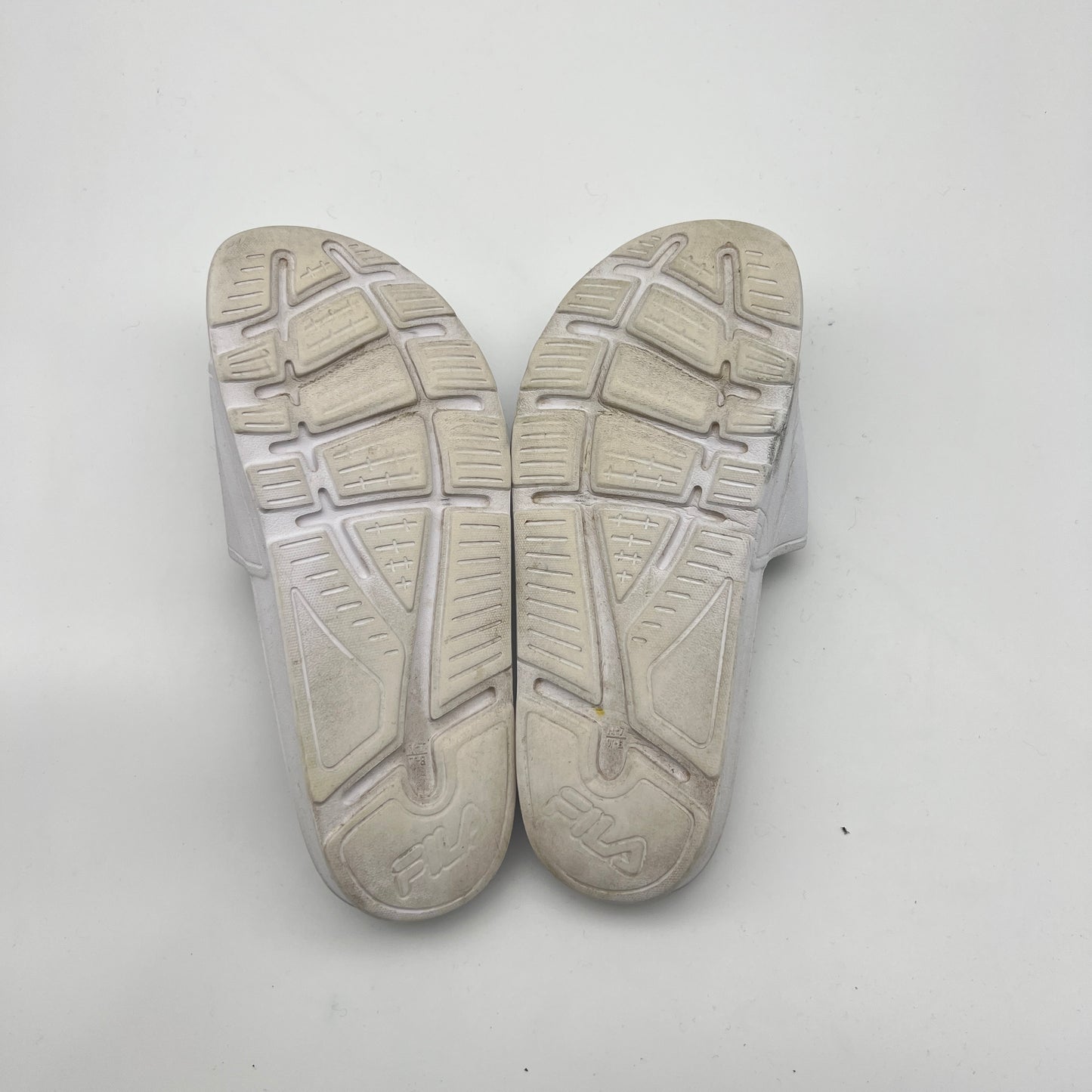 White Fila Drifter Slides