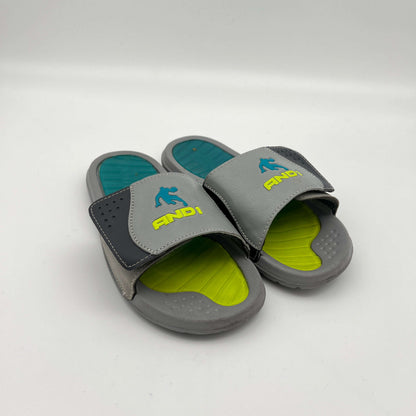 AND1 Boys' Adjustable Strap Slides Comfort Gears