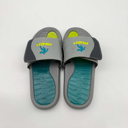 AND1 Boys' Adjustable Strap Slides Comfort Gears