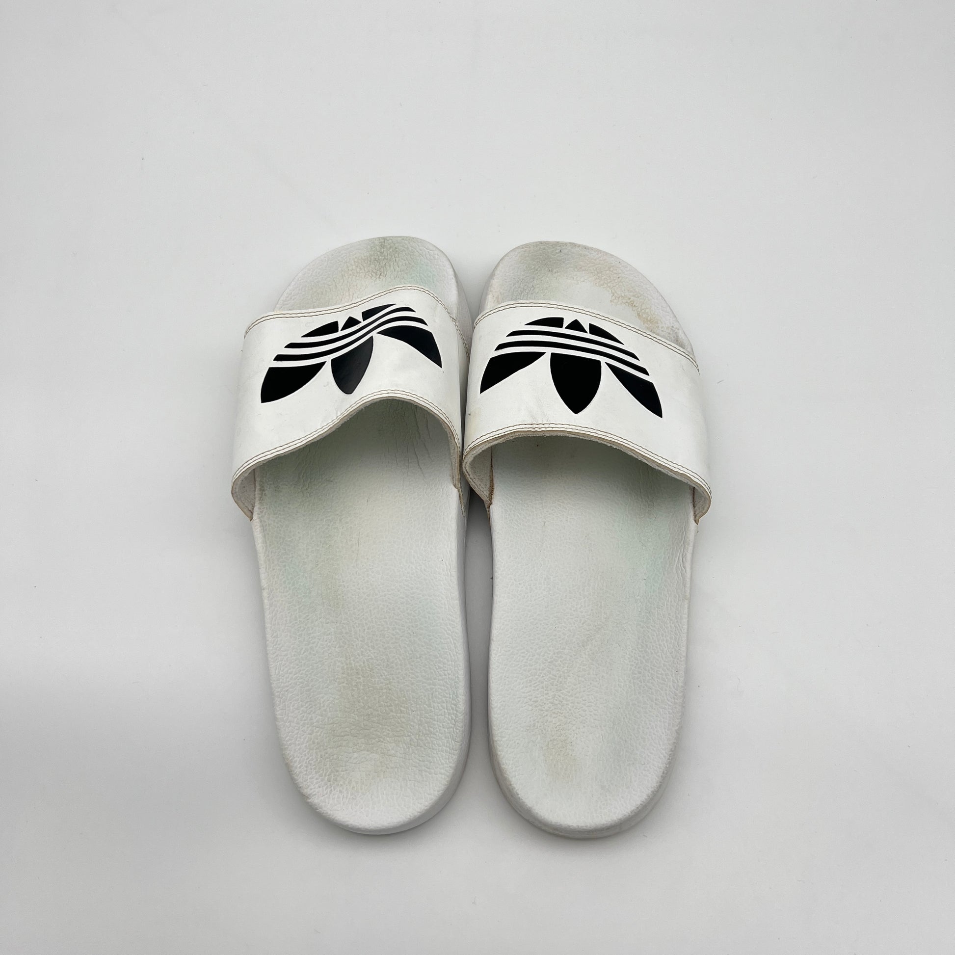 cushioned-footbed-adidas-adilette-lite-white
