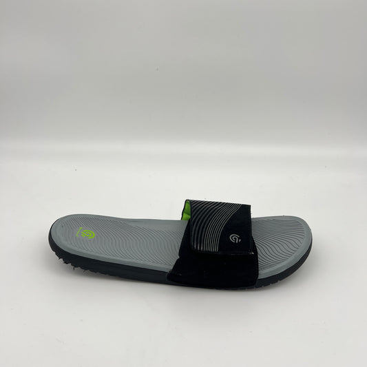Side view of C9 Champion Jerry Slide sandal in gray and black with a contoured footbed.