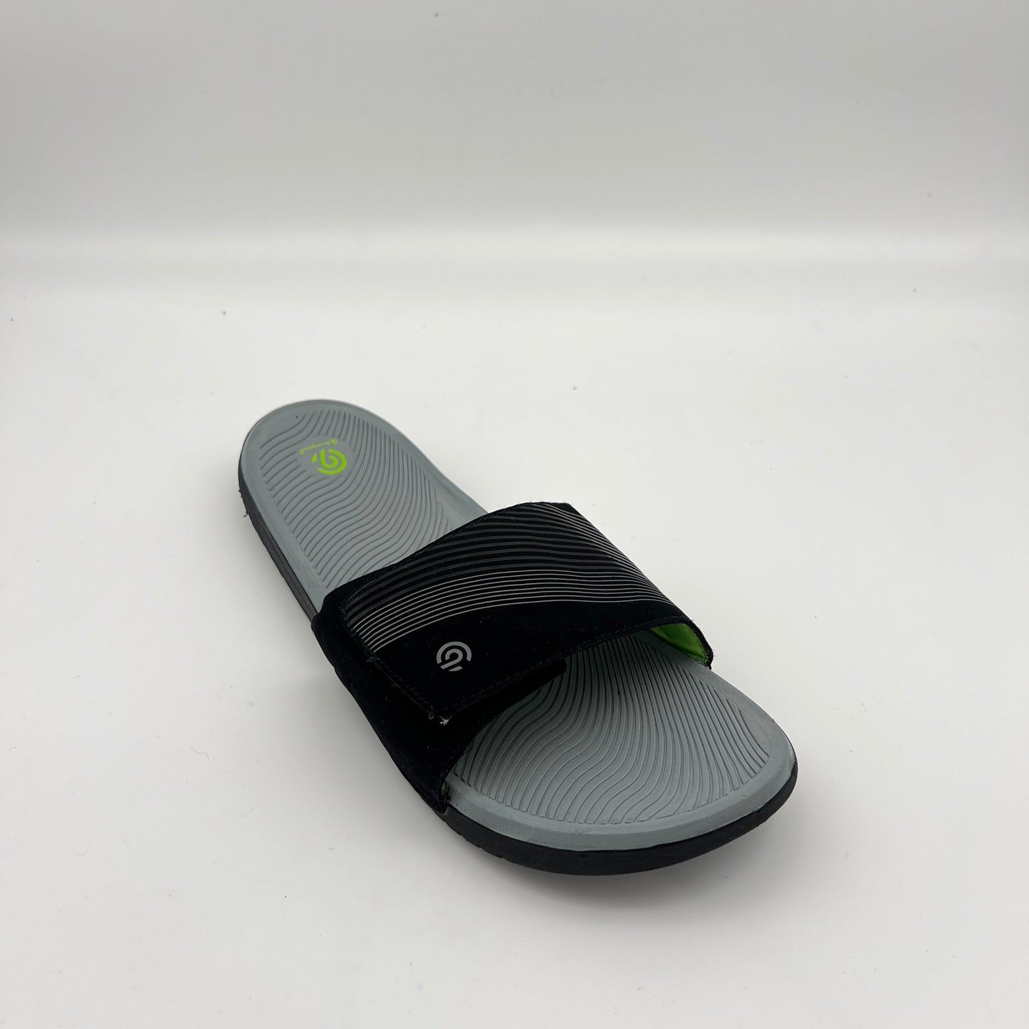Men's C9 athletic slides featuring a gray textured sole and black patterned bandage strap.