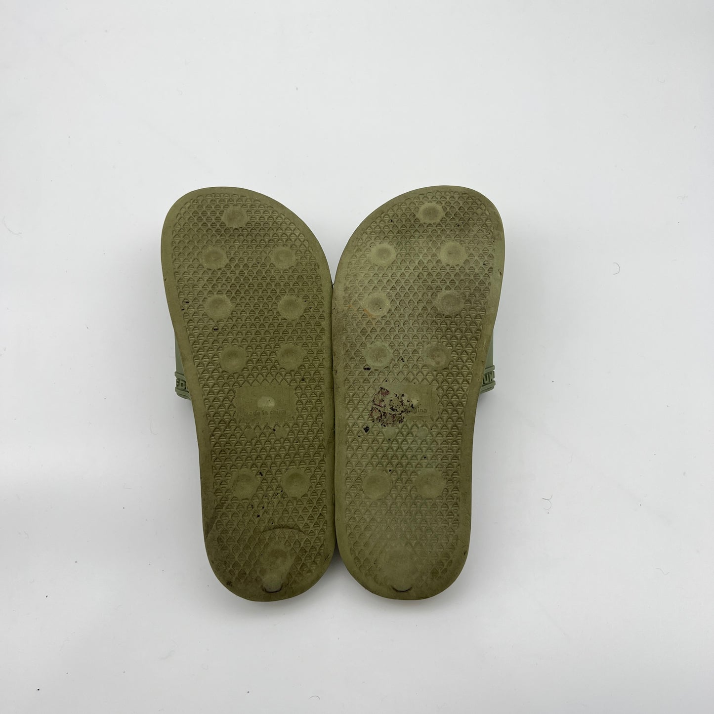 French Connection Fitch Marquee Logo Slides
