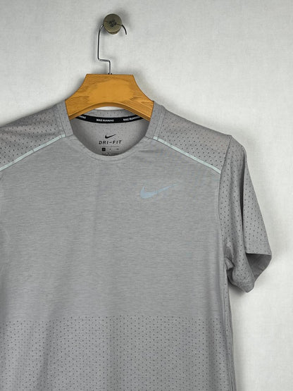 Nike Dri-Fit Running Grey Dotted T-Shirt