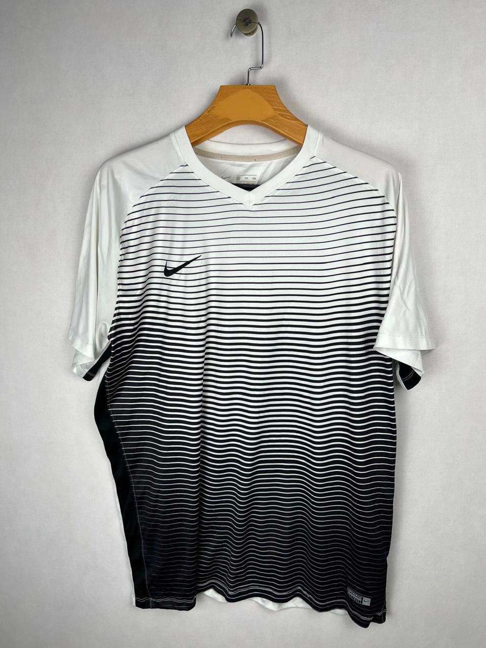 Nike Dri-Fit White Black Striped Training Tee