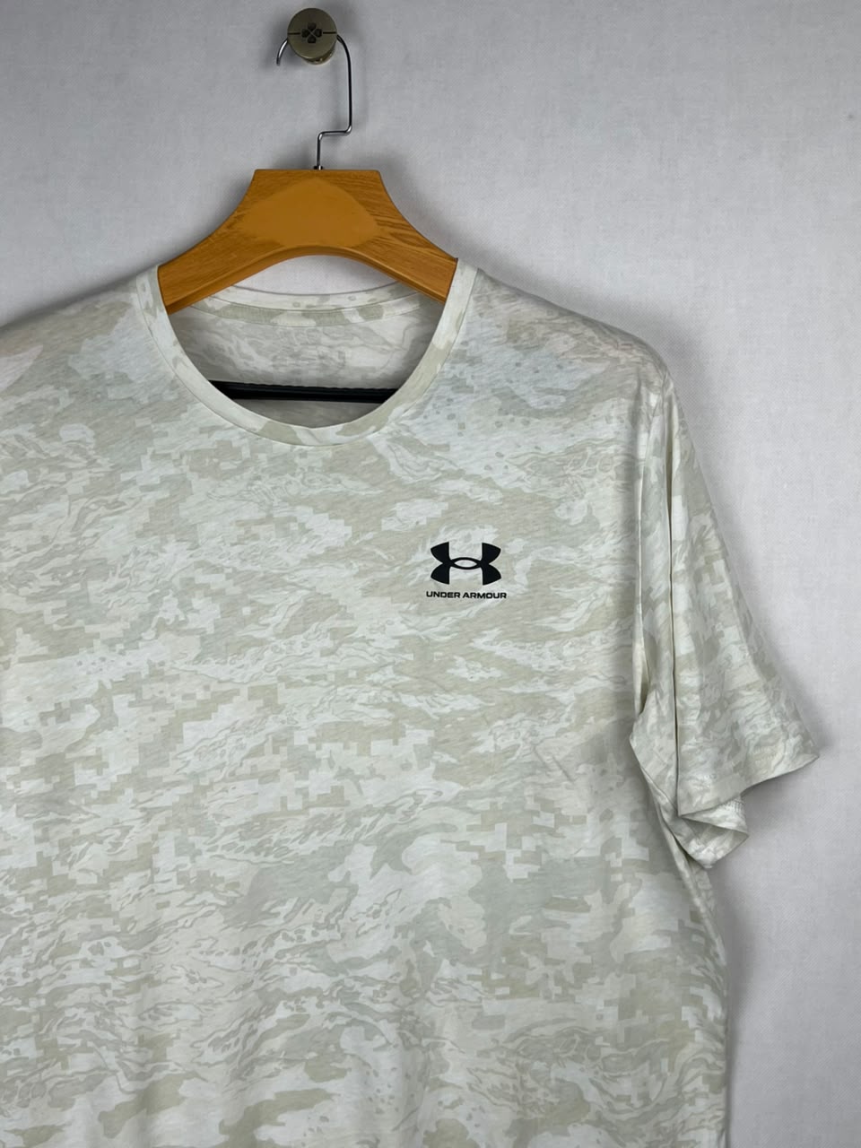 Under Armour Digital Camo T-Shirt