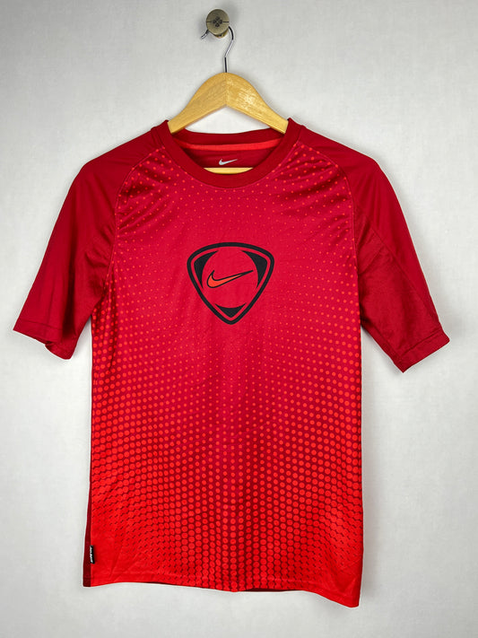 Nike Dri-Fit Graphic Training T-Shirt - Red
