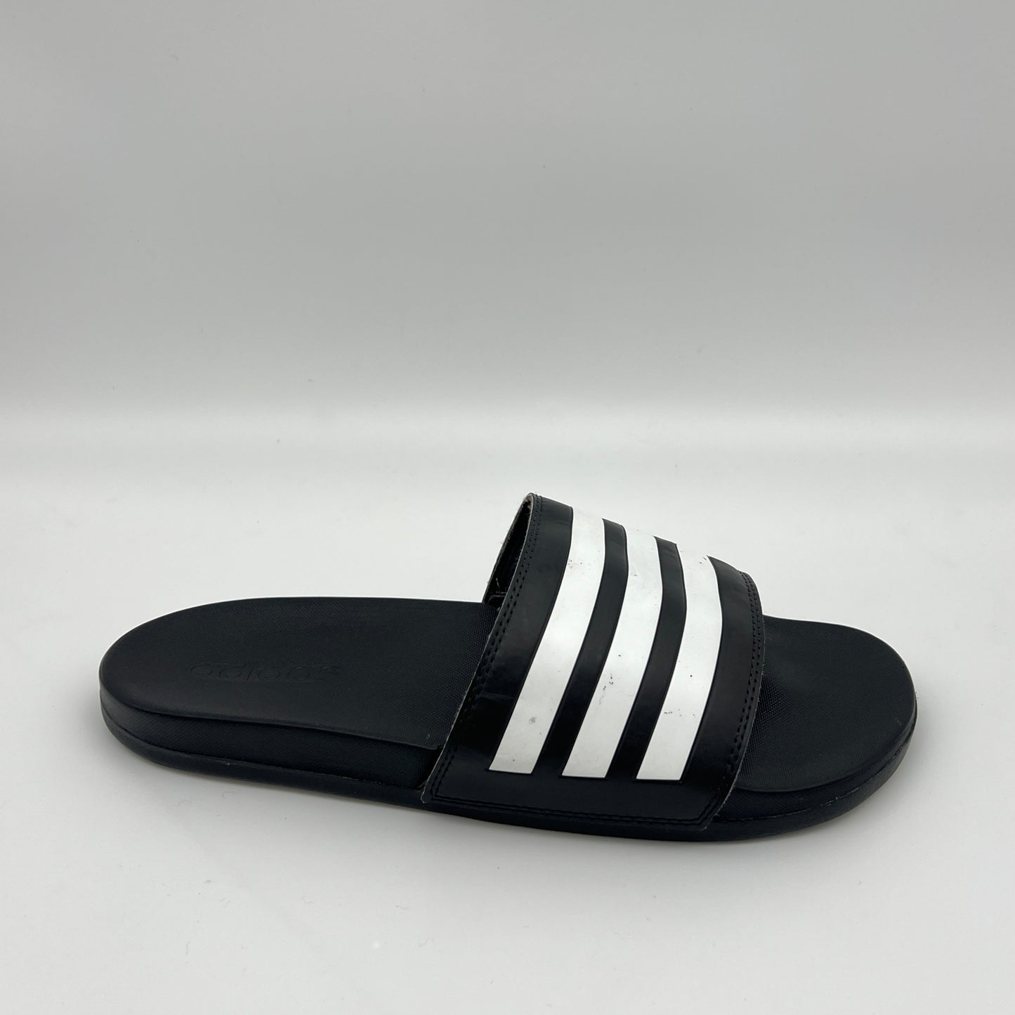 Adidas Adilette comfort slides