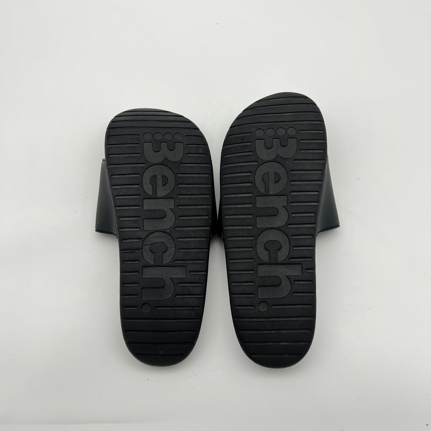 Bench Unisex Comfort Slides