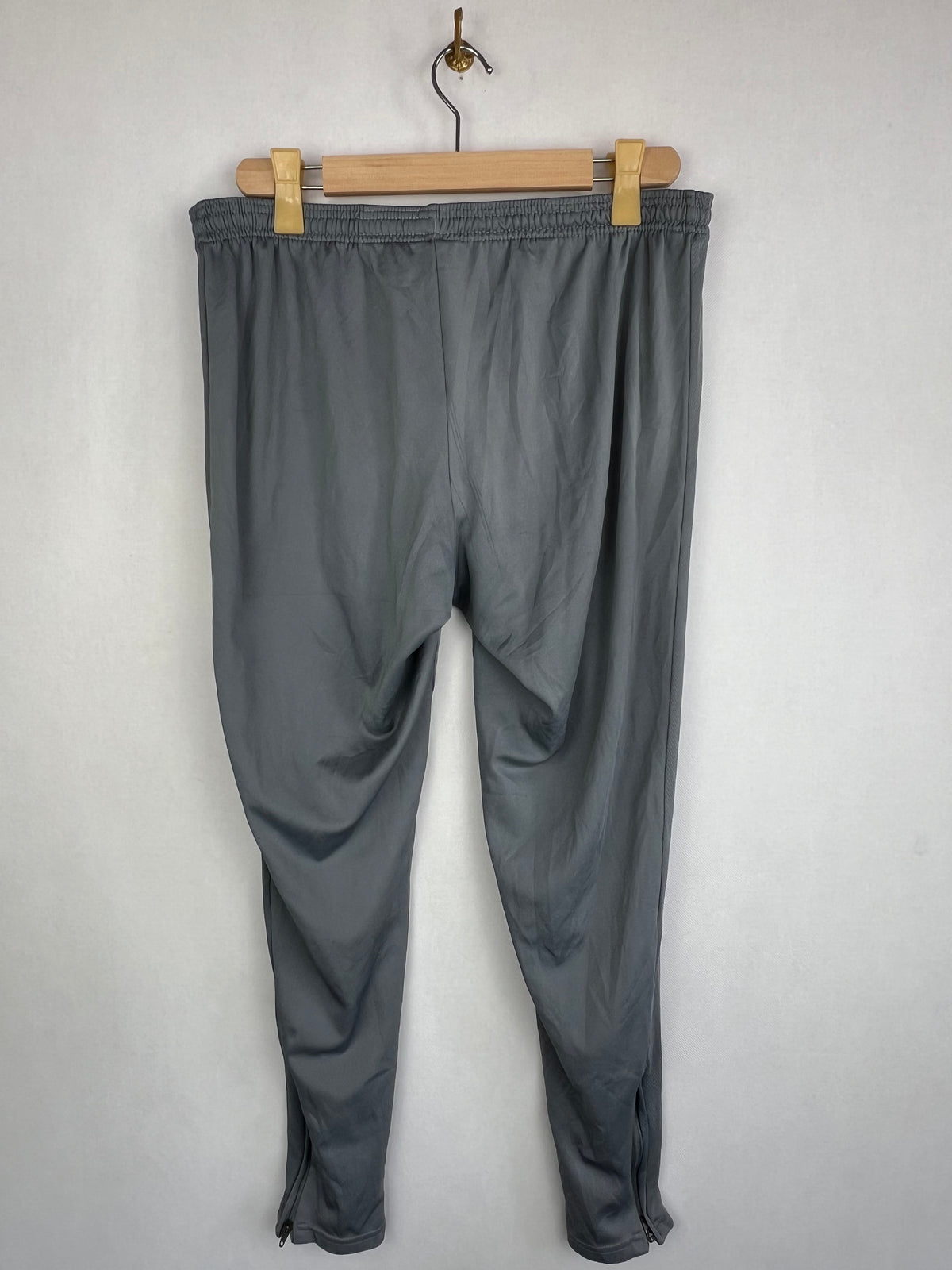 Nike Dri-FIT Academy 23 Men's Grey White Training Track Pants
