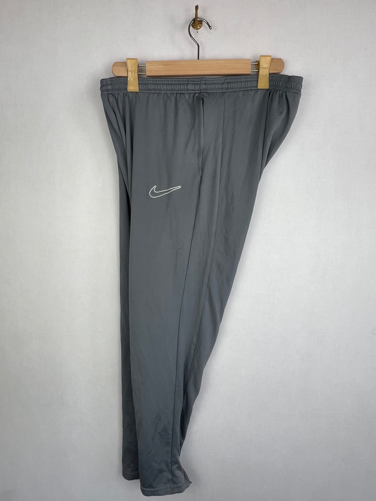 Nike Dri-FIT Academy 23 Men's Grey White Training Track Pants