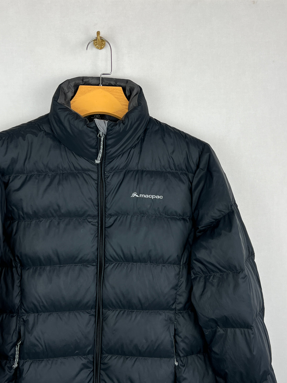 Macpac Duck Down Puffer Jacket – Black & Grey