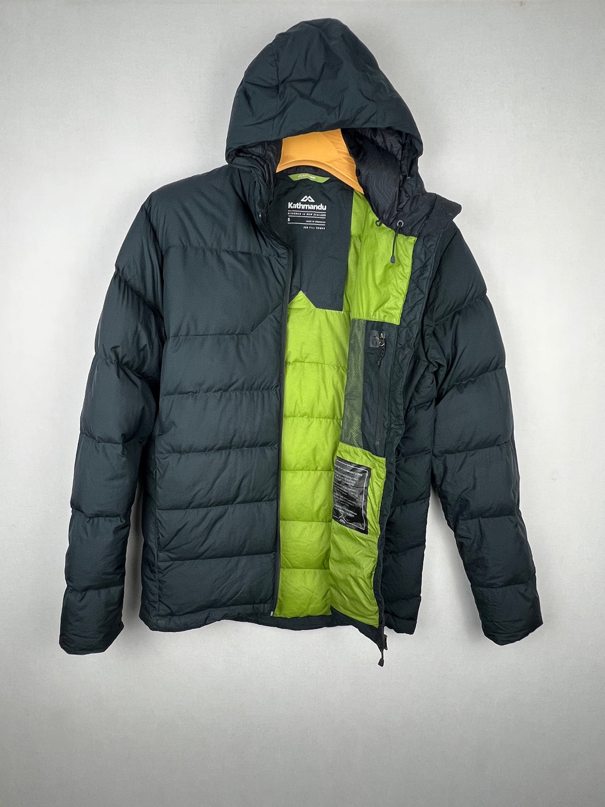 Kathmandu 600 Fill Down Hooded Puffer Jacket – Black & Green