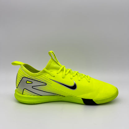 Nike Zoom Mercurial Vapor 16 Academy IC Indoor Soccer Shoes
