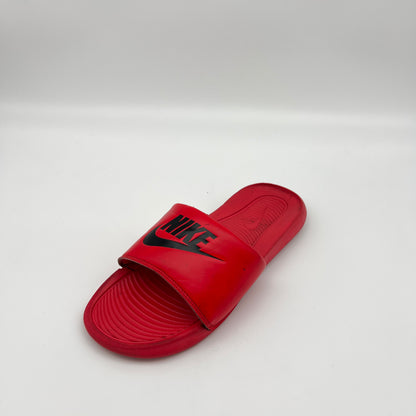 Nike Benassi Slides