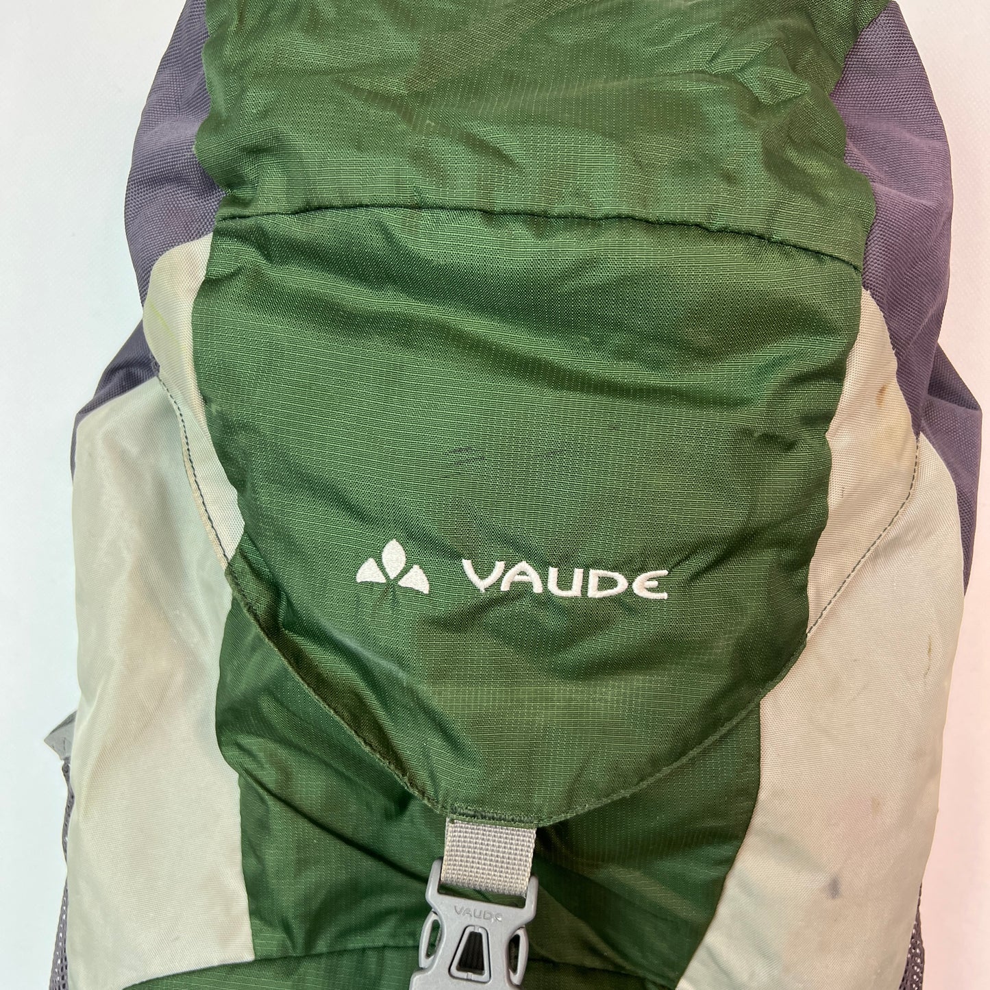 VAUDE Zonda 28 Hiking Backpack Green & Grey | 28L