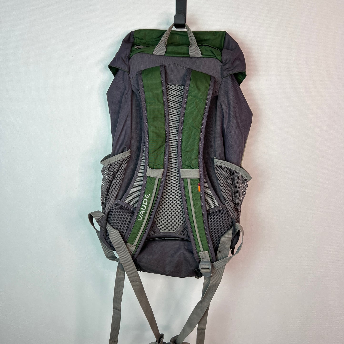 VAUDE Zonda 28 Hiking Backpack Green & Grey | 28L