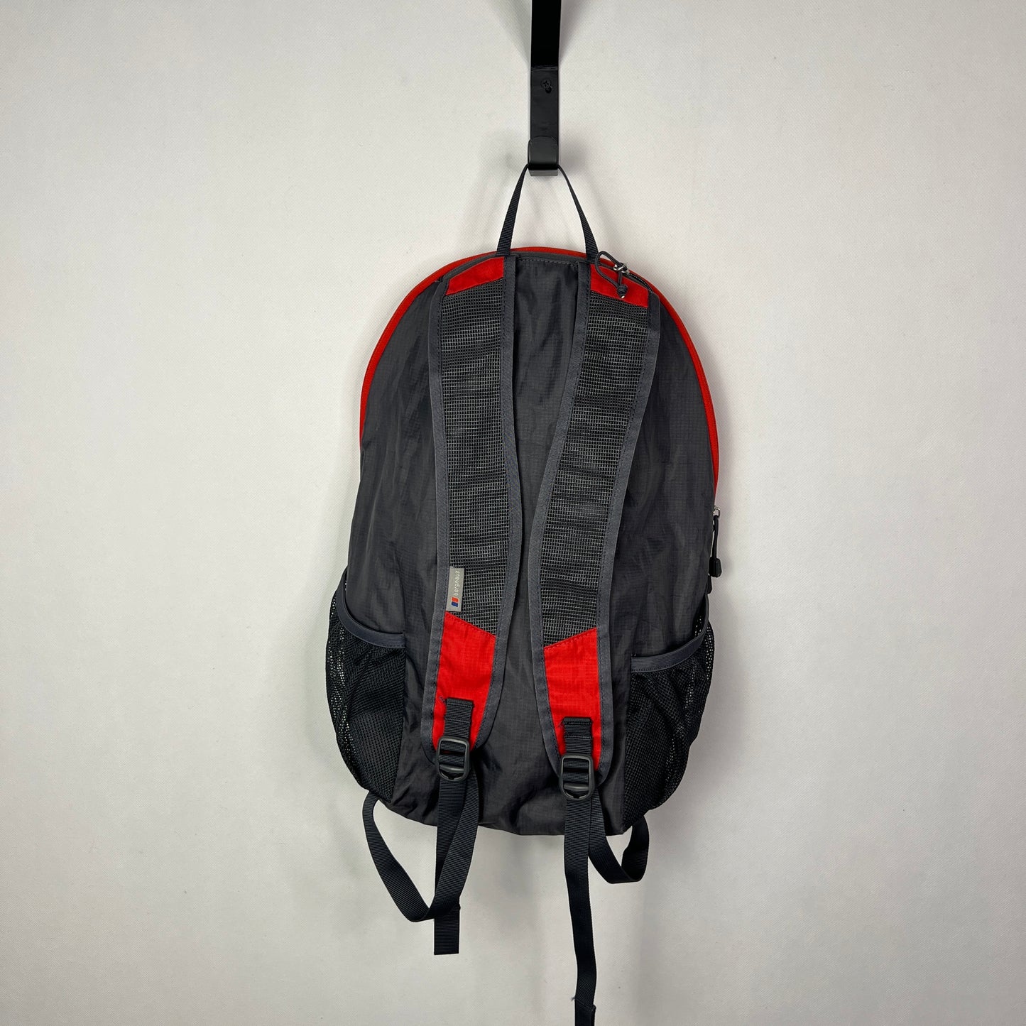Berghaus F-Light 18 Lightweight Backpack