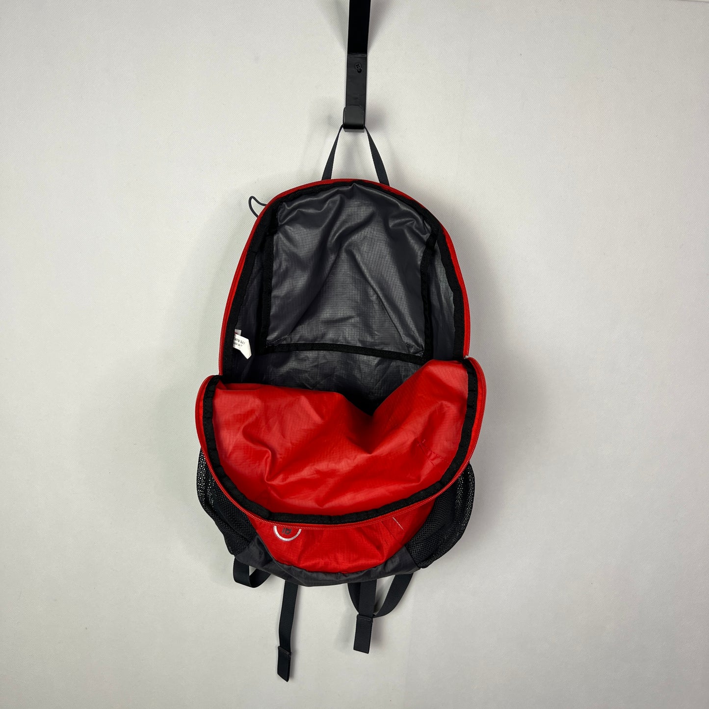 Berghaus F-Light 18 Lightweight Backpack