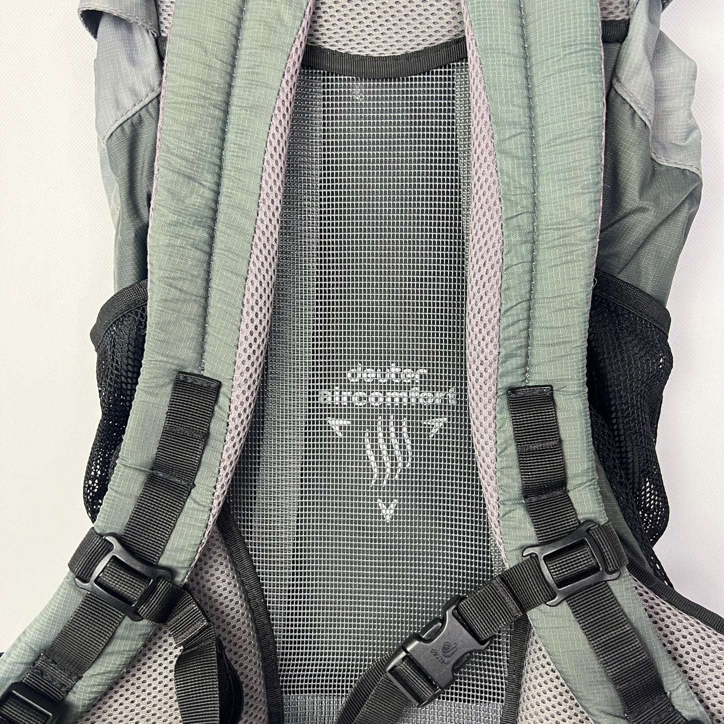 Deuter AC Lite 18L Hiking Backpack