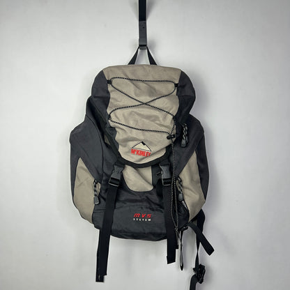 McKINLEY MVS System Hiking Backpack - 25L Capacity