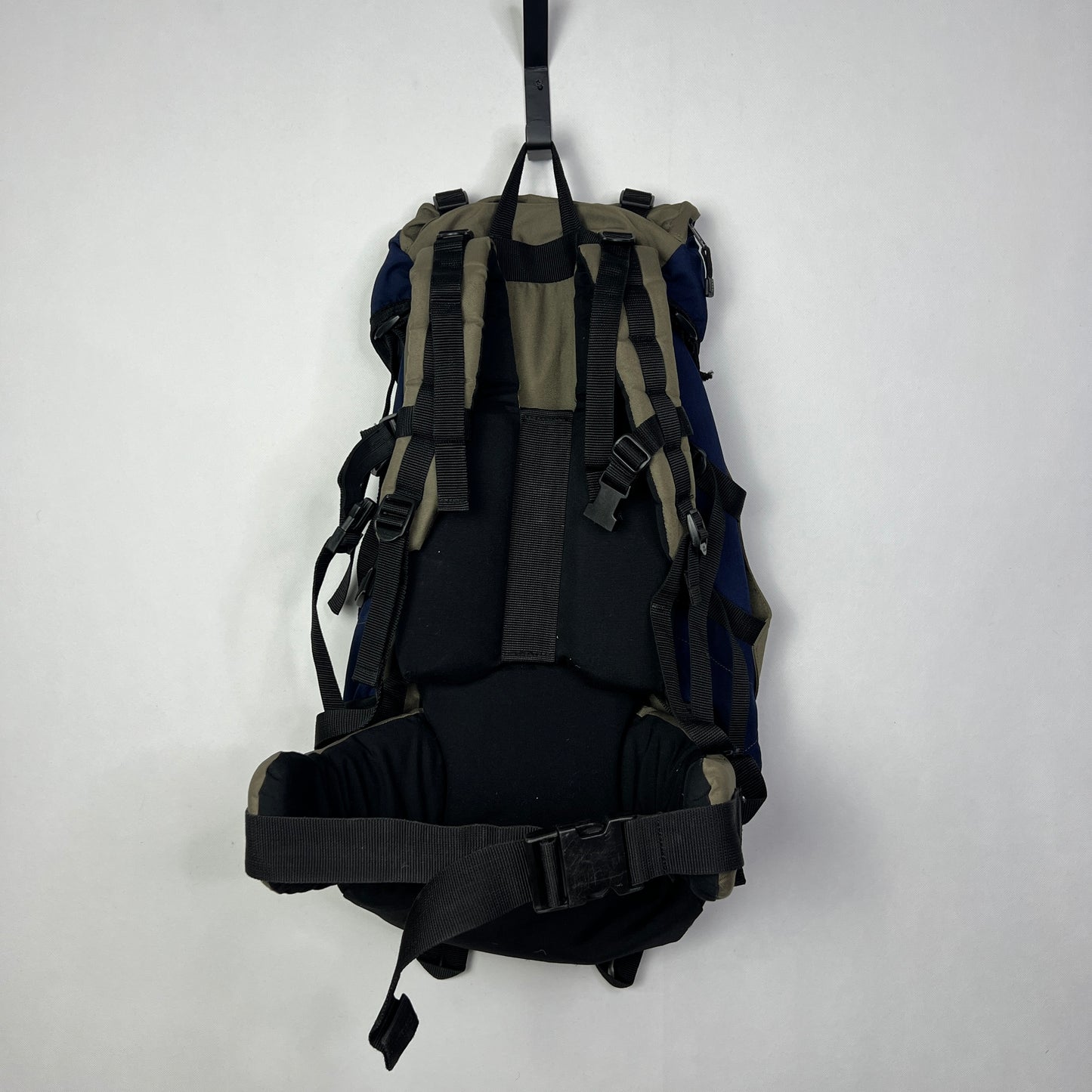 Azimut Pomona 50L Hiking Backpack
