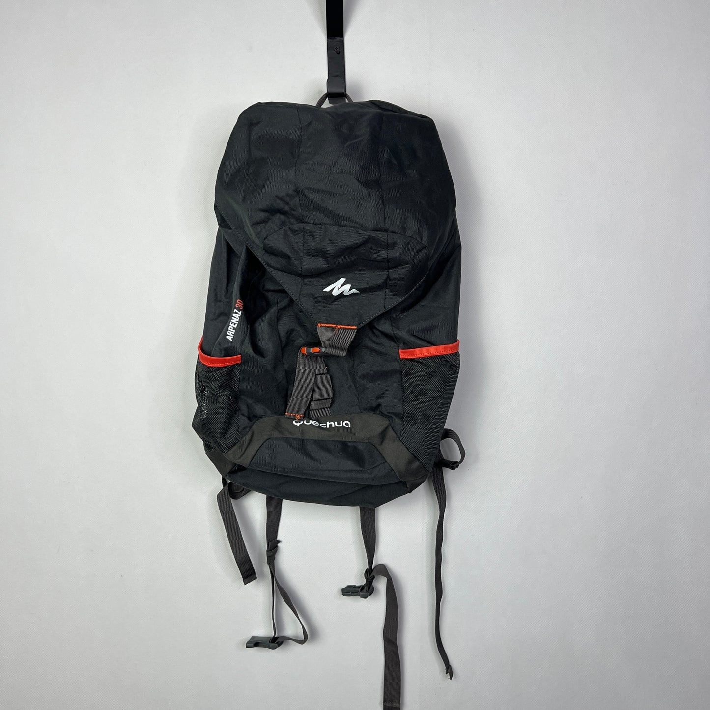 Quechua Arpenaz 30L Hiking Backpack