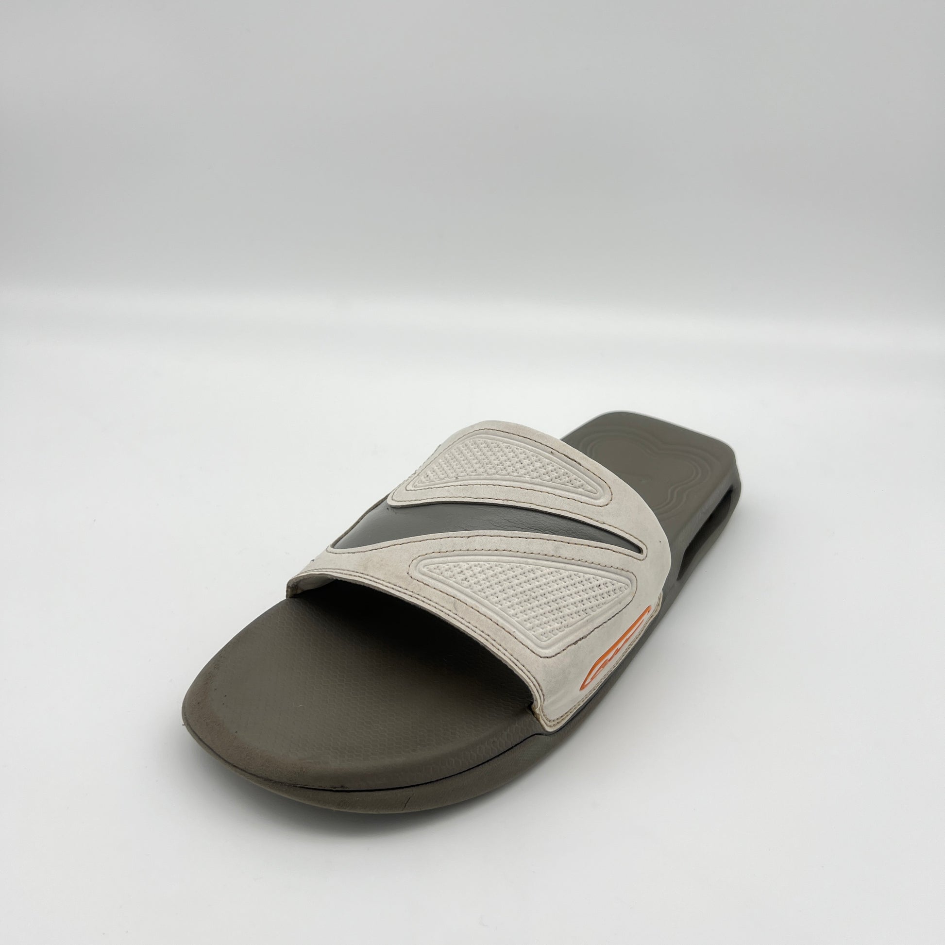 Nike Air Max Cirro slide platinum tint