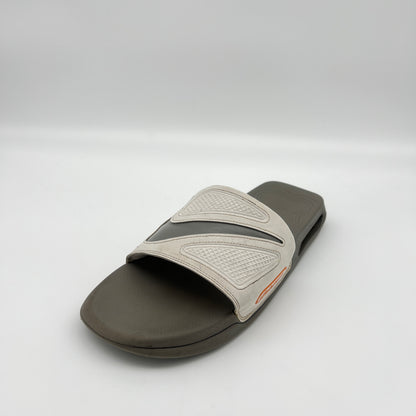 Nike Air Max Cirro slide platinum tint