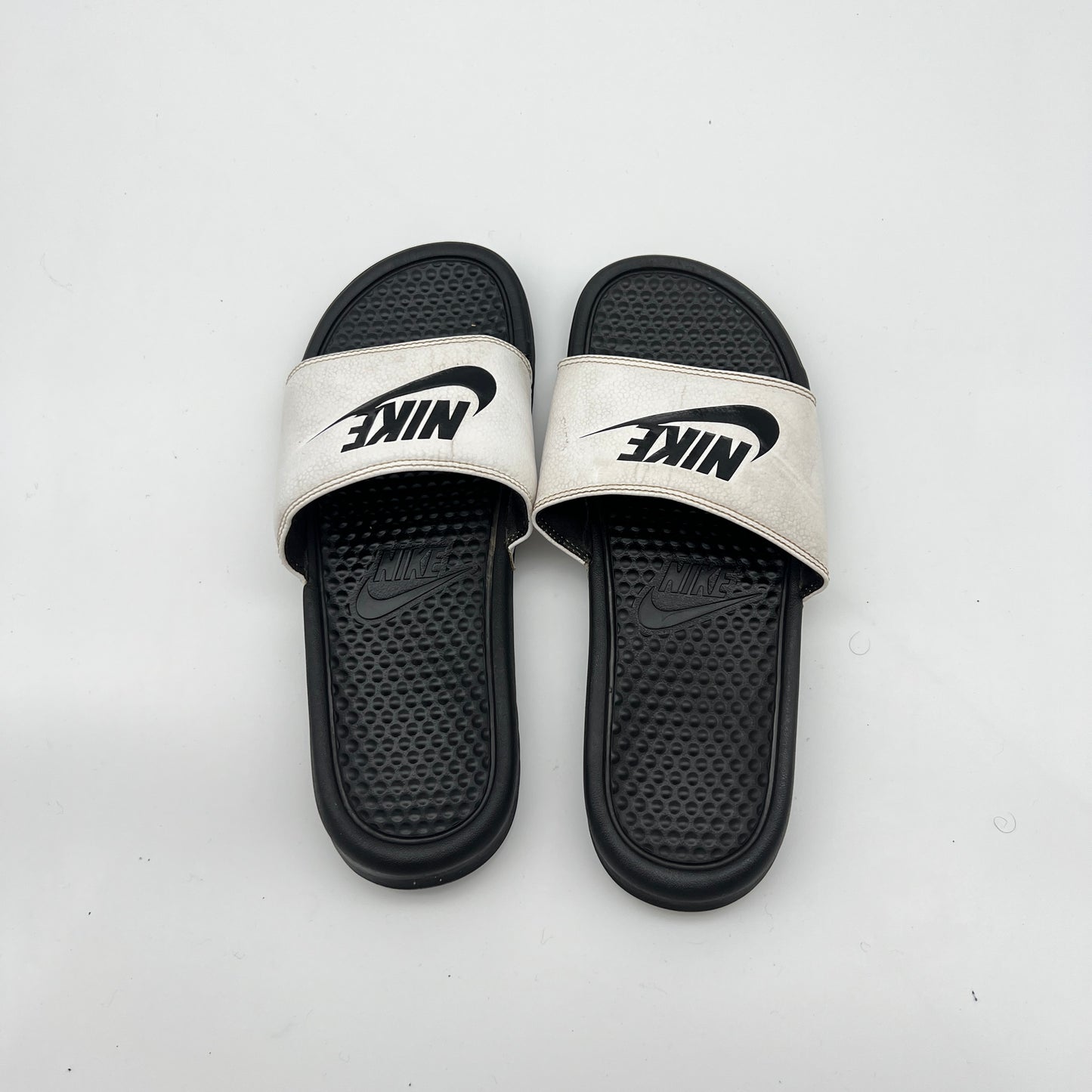 Nike Benassi JDI Slides