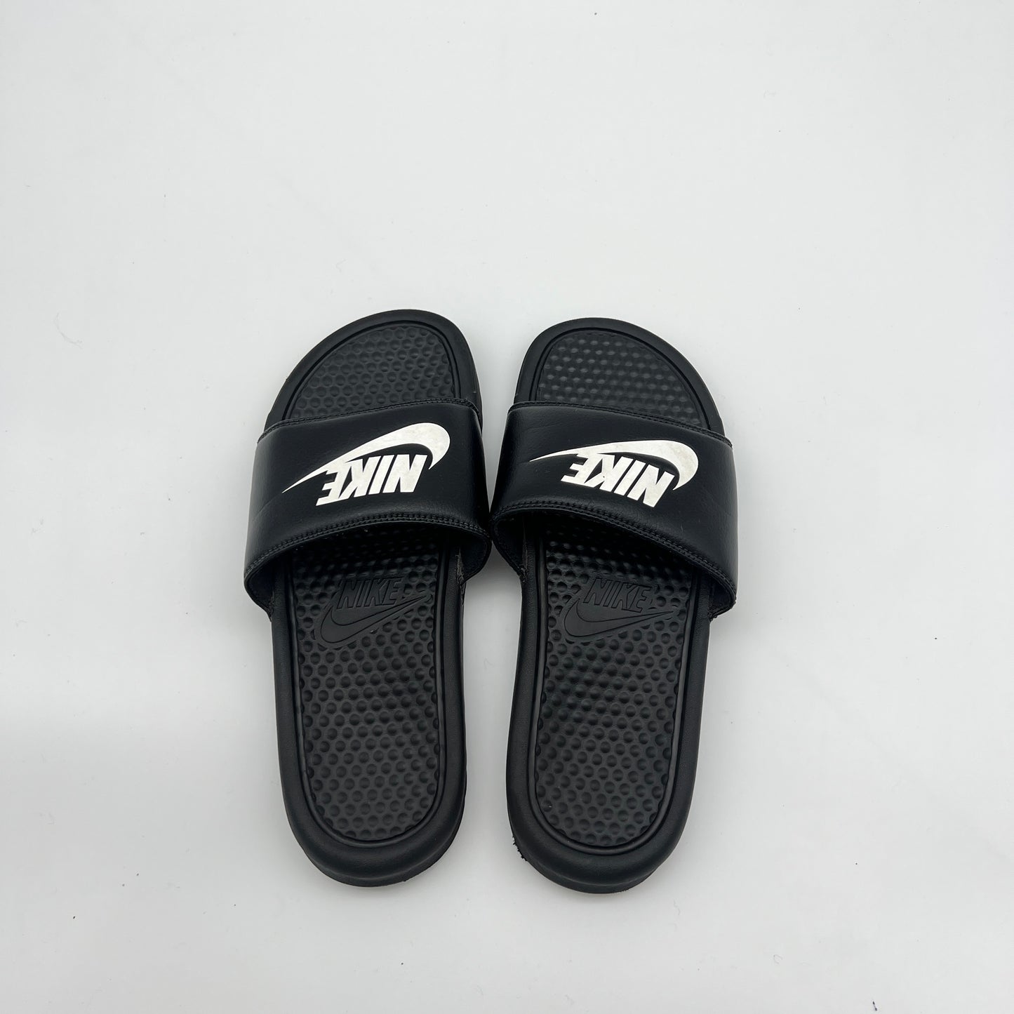 Nike Benassi JDI Slides