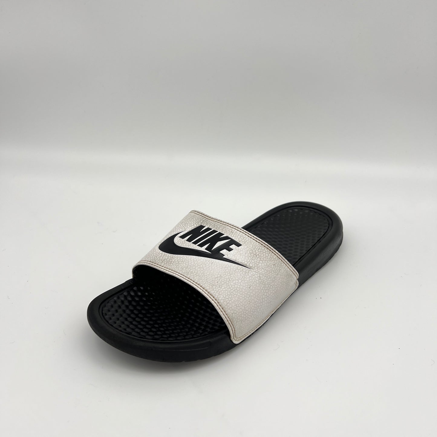 Nike Benassi Just Do It (JDI) Slide