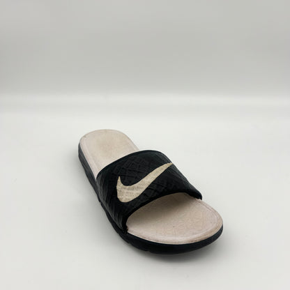 Nike Solarsoft cushioned pool slides
