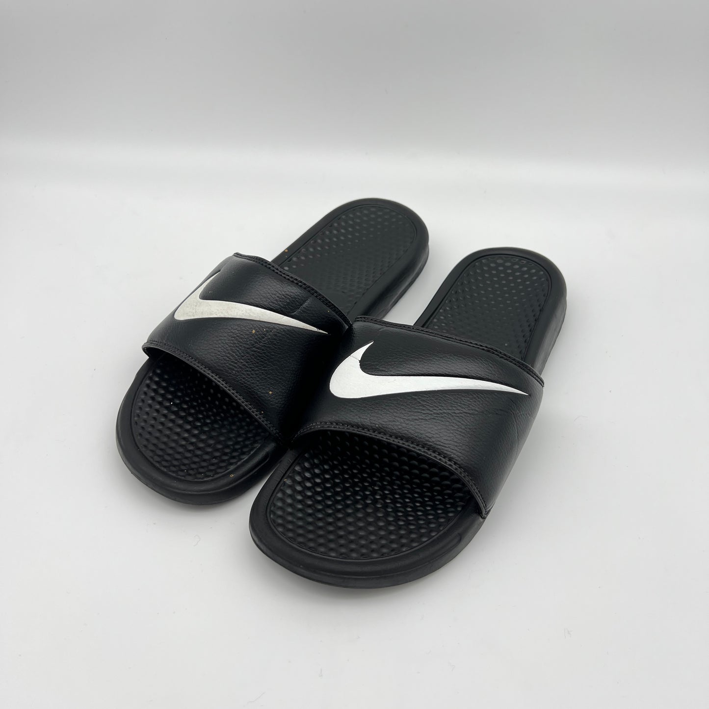 Nike Benassi Swoosh Men's Slide Sandals