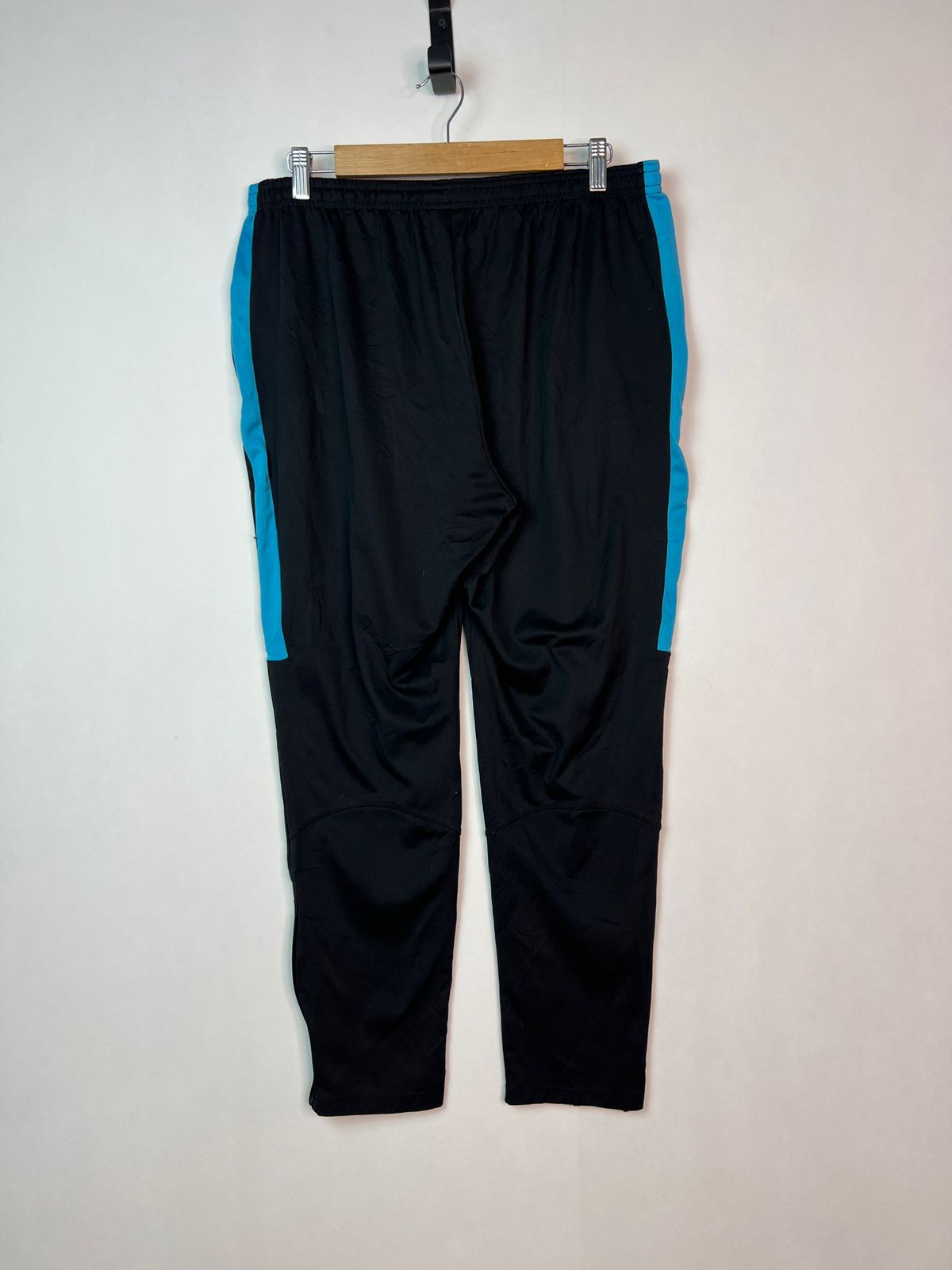 Nike Dri-FIT Academy 23 Soccer Pants