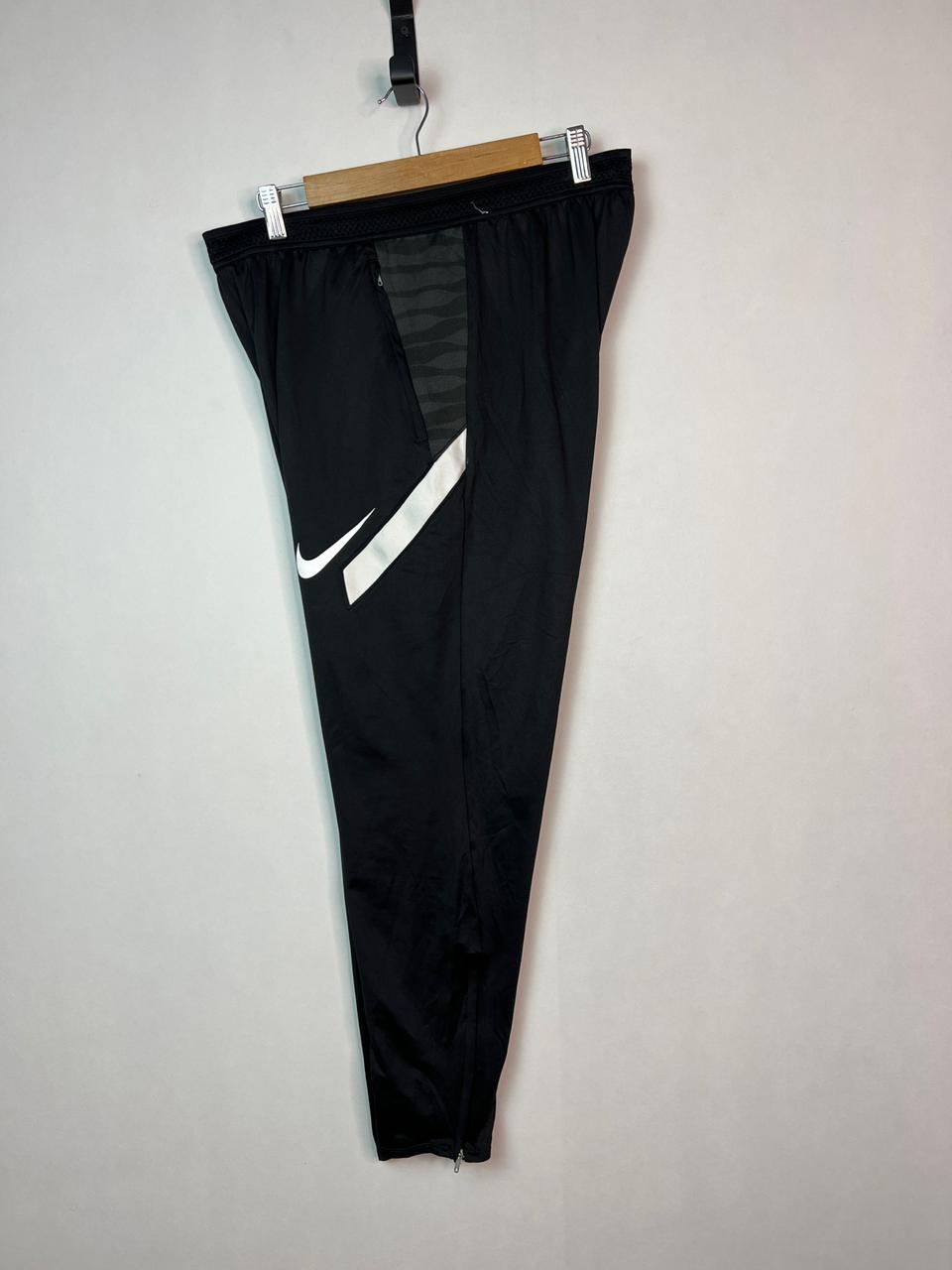 Nike Dri-FIT Strike 21 Soccer Pants
