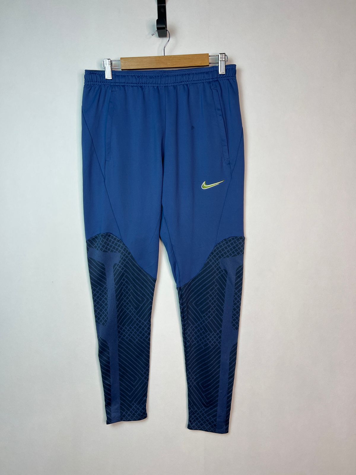 Nike Dri-FIT Strike Soccer Pants
