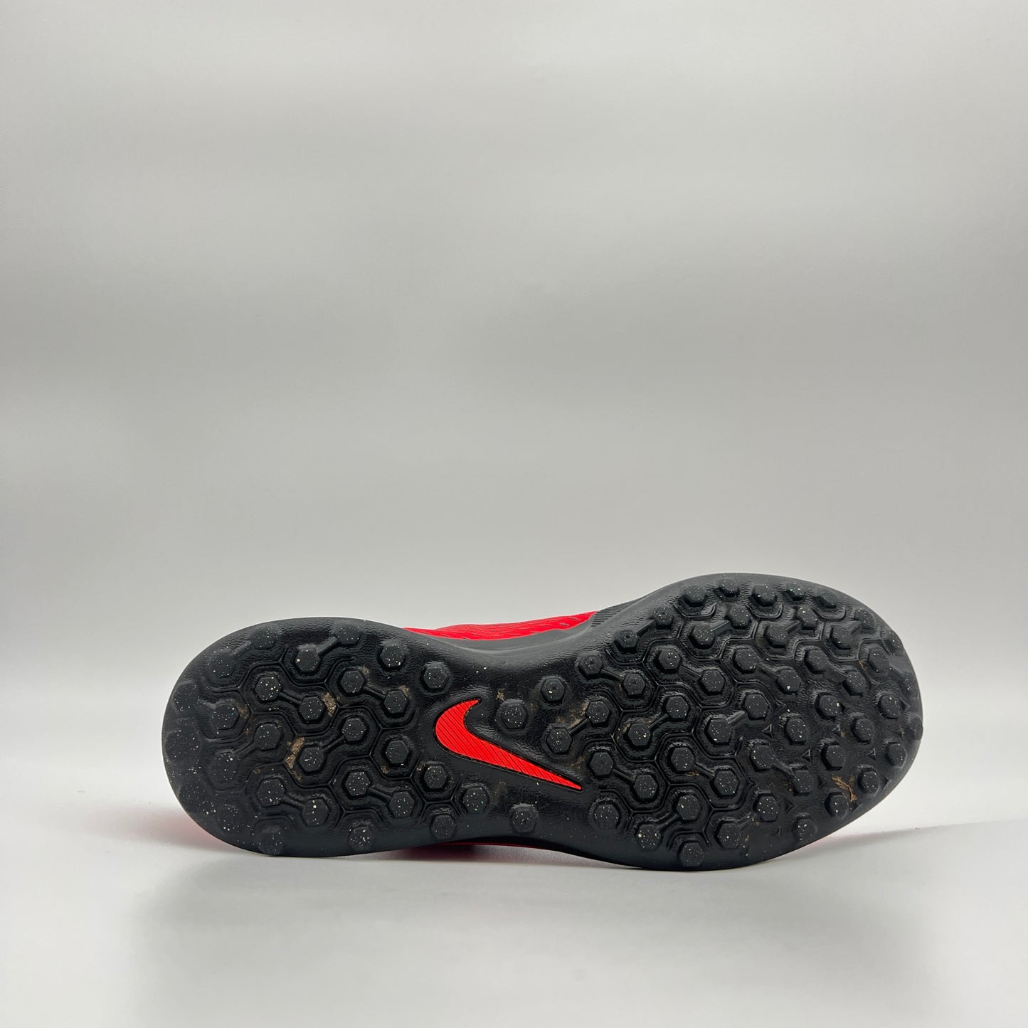 Nike Jr. BravataX II (TF) Soccer Shoes