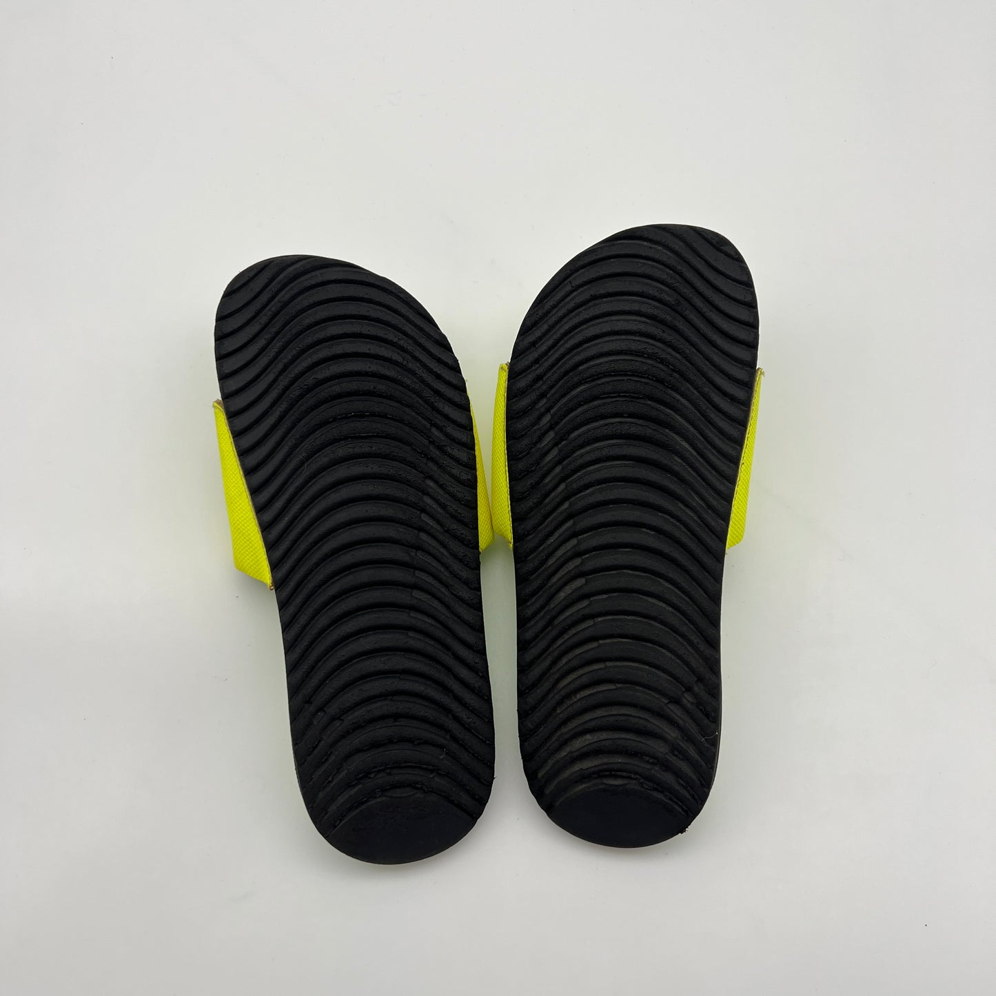 Nike Kawa Men's Slides in Volt Yellow