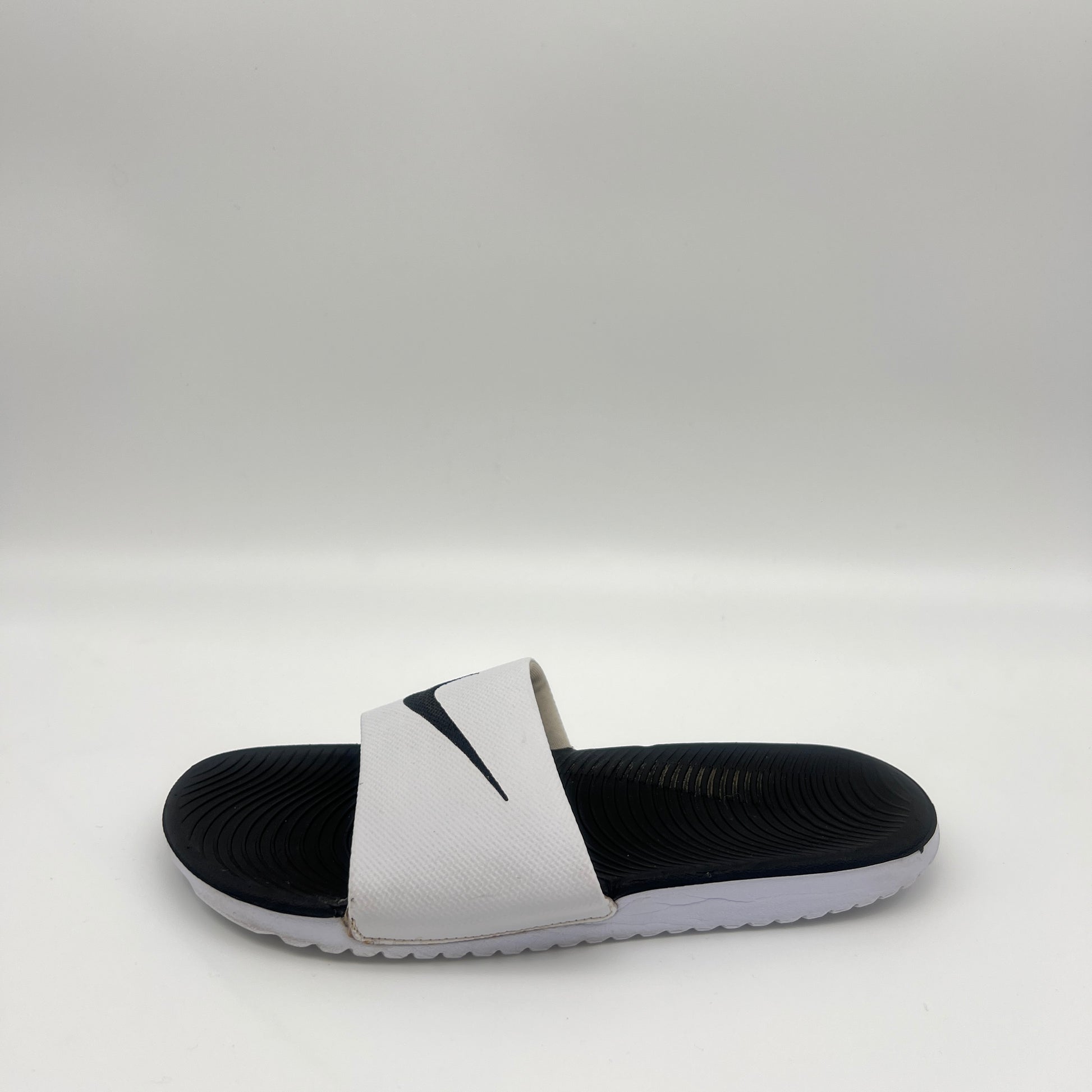 Flexible athletic slides for kids