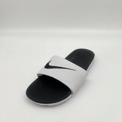 Nike Kawa white strap black footbed