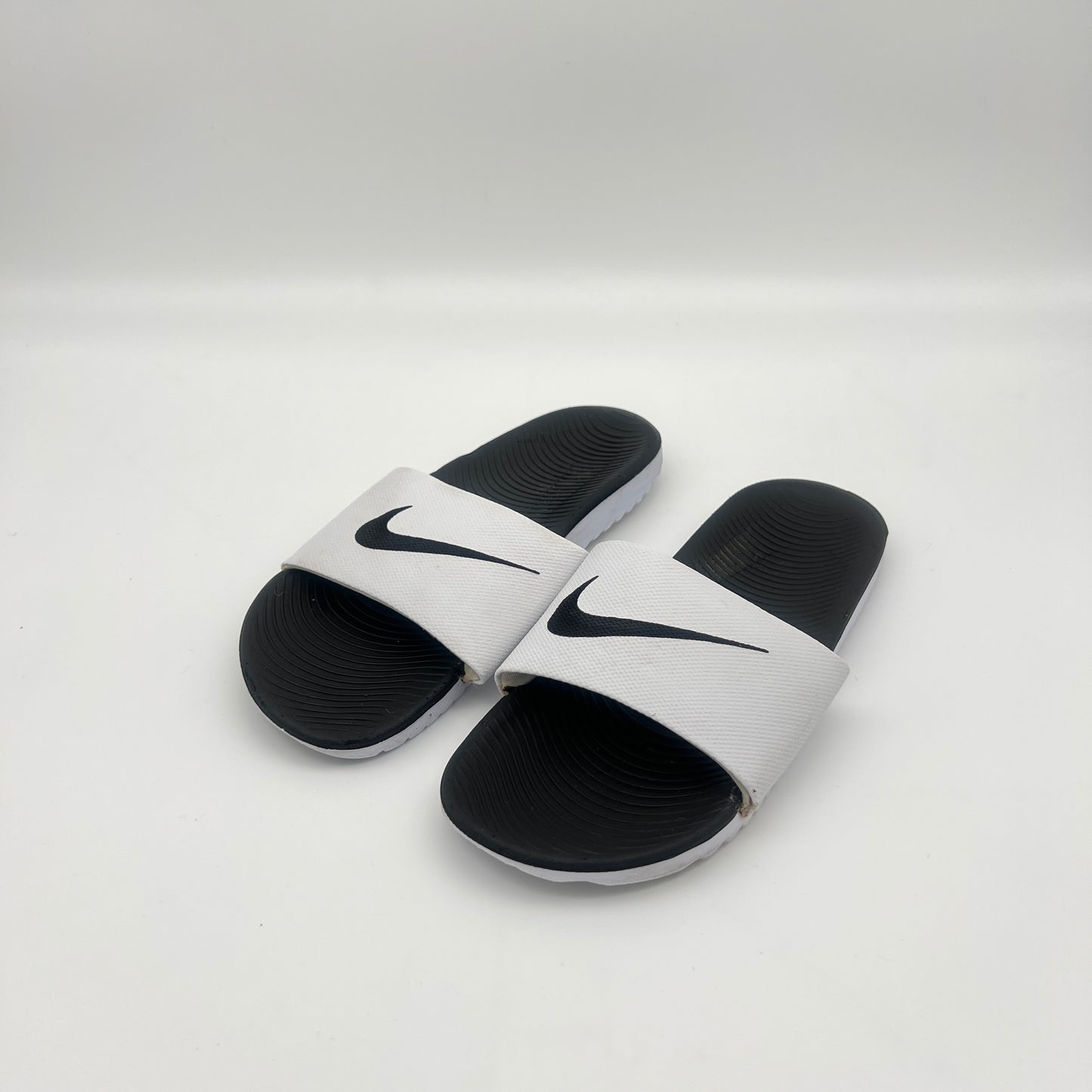 Post-training recovery sandals Nike