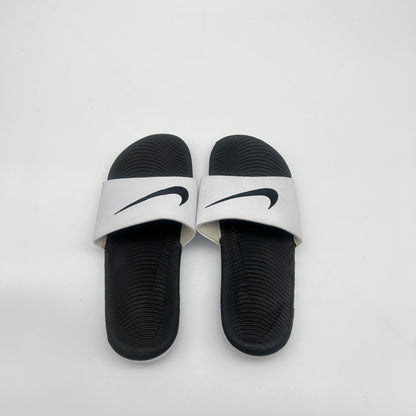 Nike Kawa