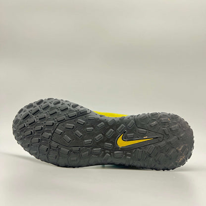 Nike Phantom GT2 Club TF Turf Soccer Shoes Comfort Gears