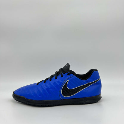 Nike Tiempo Legend 7 Club IC Comfort Gears