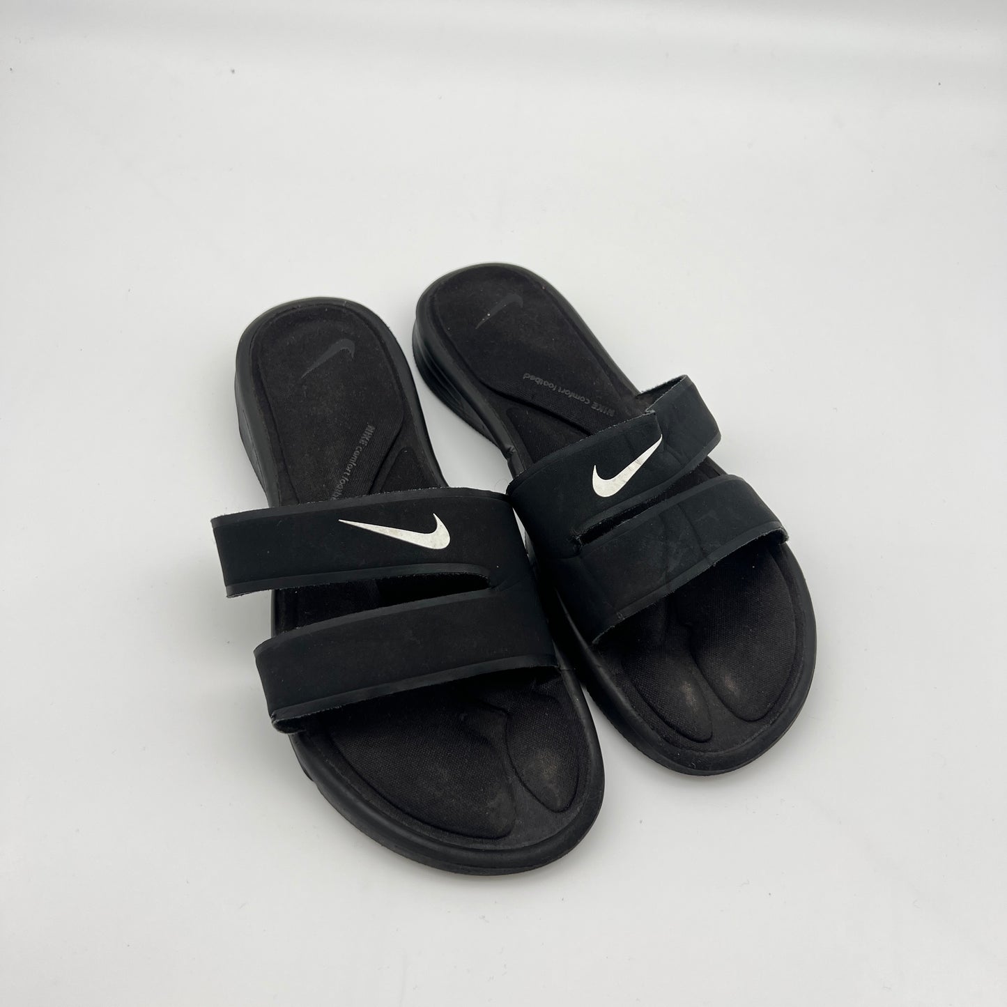 Nike Ultra Comfort slides